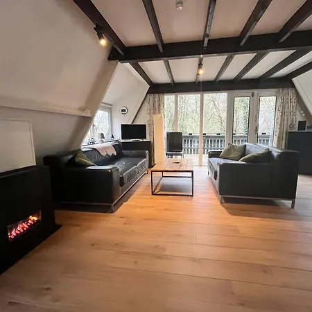 146 Arrivee * デュルビュイ